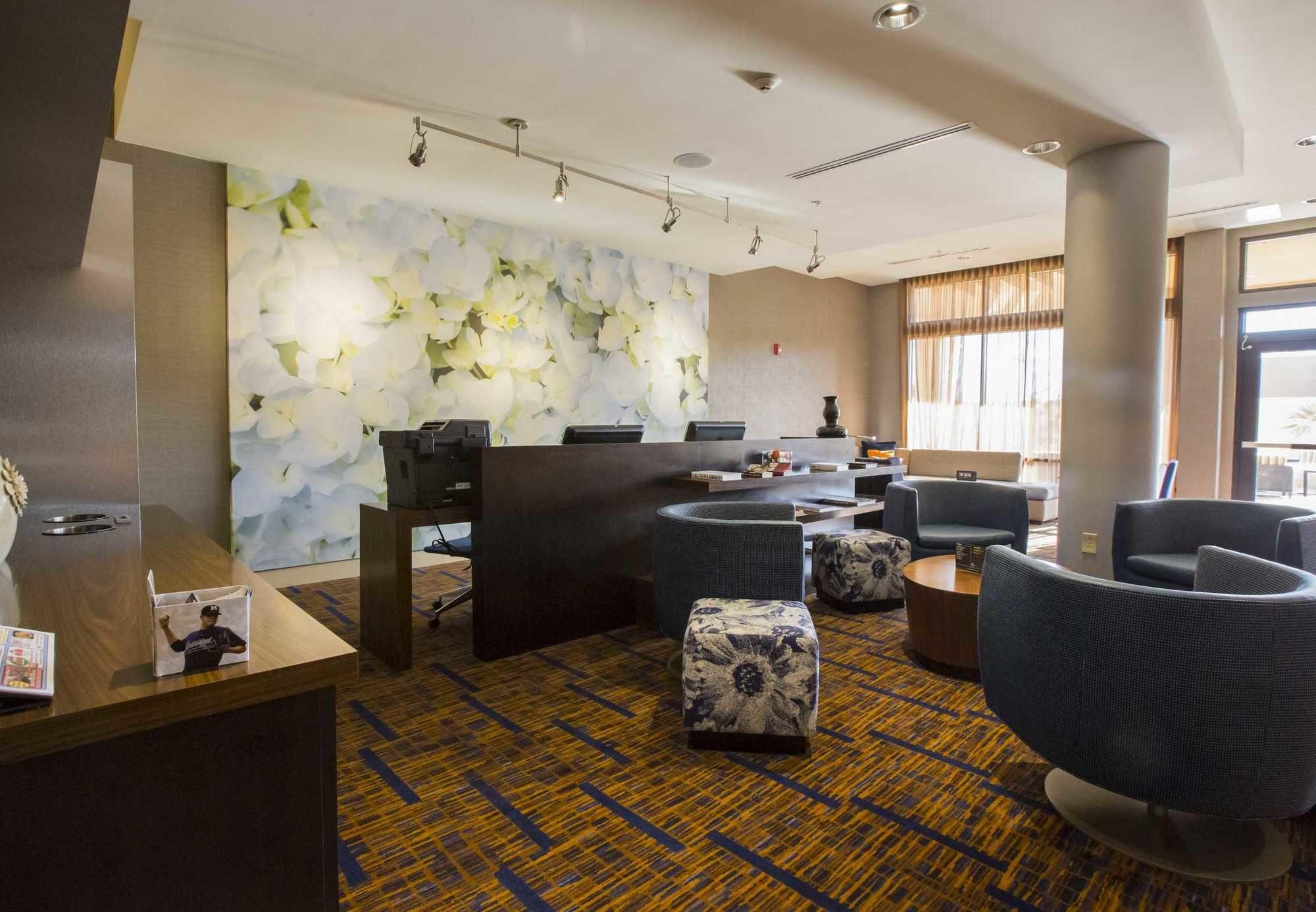 Hotel Courtyard By Marriott Jackson Airport/Pearl Exterior foto
